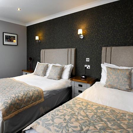 The Farmers Inn Dumfries Buitenkant foto