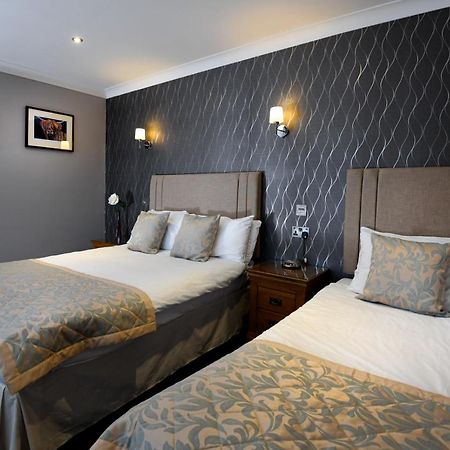 The Farmers Inn Dumfries Buitenkant foto