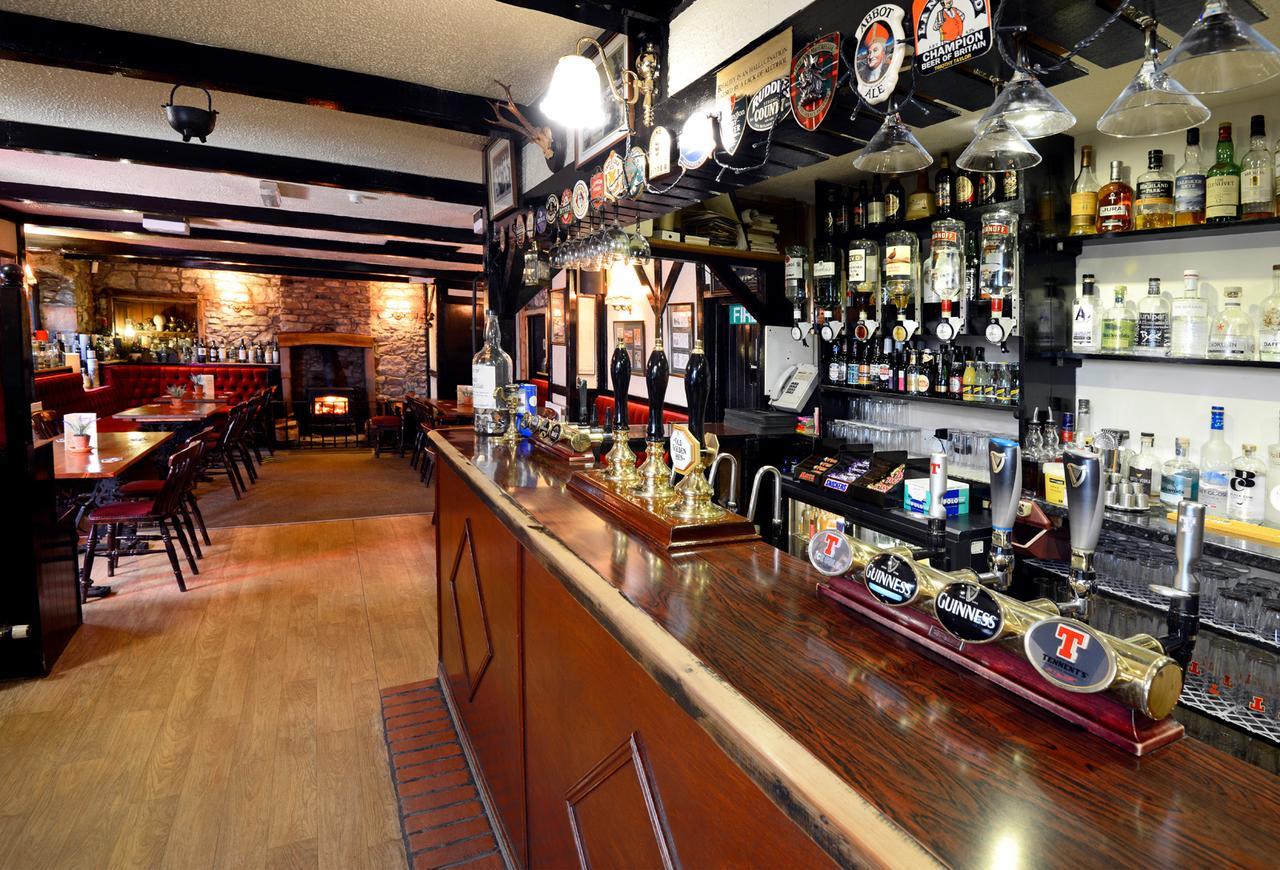 The Farmers Inn Dumfries Buitenkant foto
